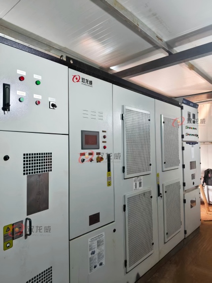 襄阳双龙威生产的永磁同步高压变频装置助力唐山某钢铁集团绿色高效生产
