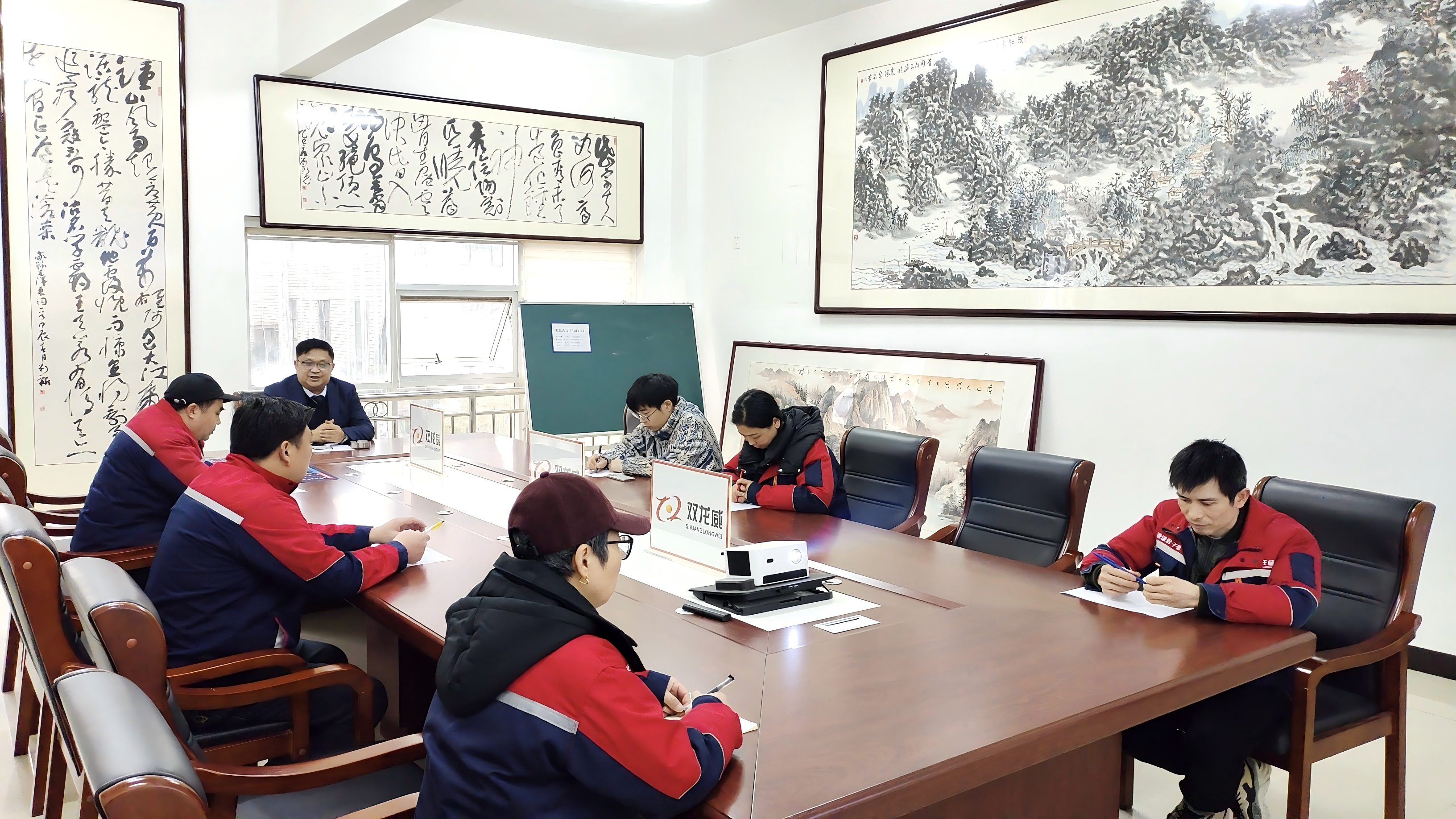 1772089180119701.jpg 1772089180119701.jpg